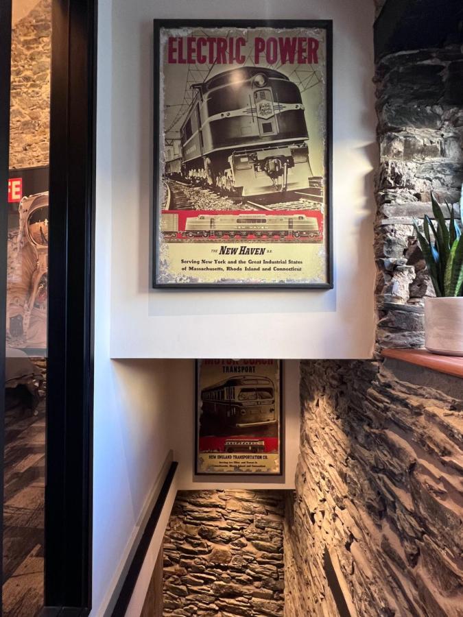 Loft 11 Stunning Luxury Nyc Loft Style Interior Designed 2Bd Apartment Excellent City Centre Location Mezzanine Cinema Room Designer Furniture Amazing Space 道格拉斯 外观 照片