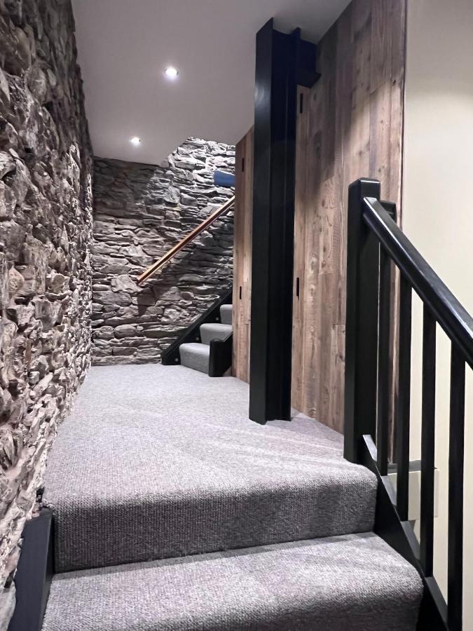 Loft 11 Stunning Luxury Nyc Loft Style Interior Designed 2Bd Apartment Excellent City Centre Location Mezzanine Cinema Room Designer Furniture Amazing Space 道格拉斯 外观 照片